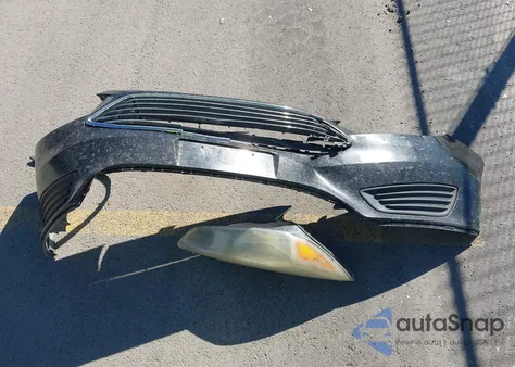 2016 Ford Focus S from USA, damaged, VIN 1FADP3E25GL324553